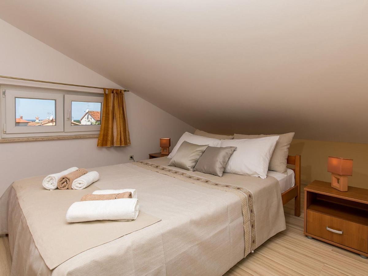Apartment Labinjan Пореч Экстерьер фото