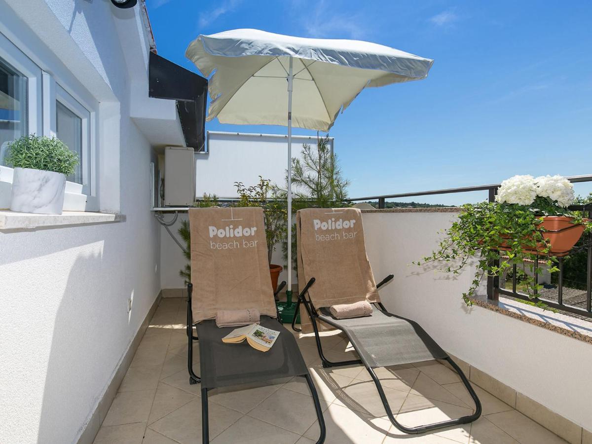 Apartment Labinjan Пореч Экстерьер фото